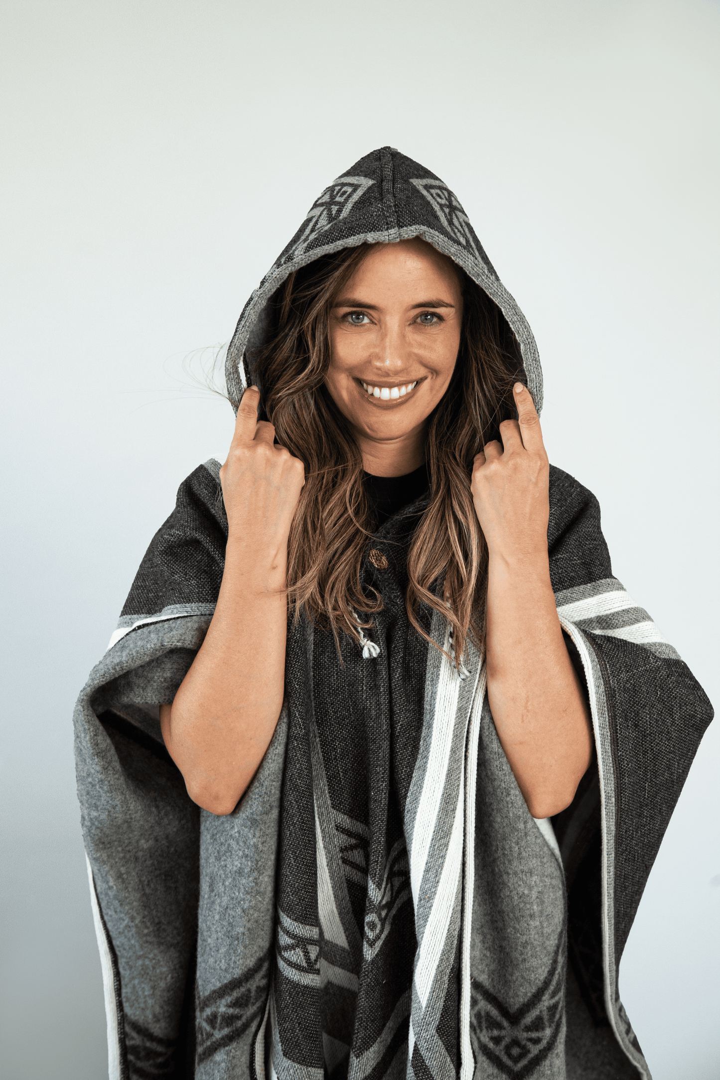 EcoWolf Black-Gray Poncho
