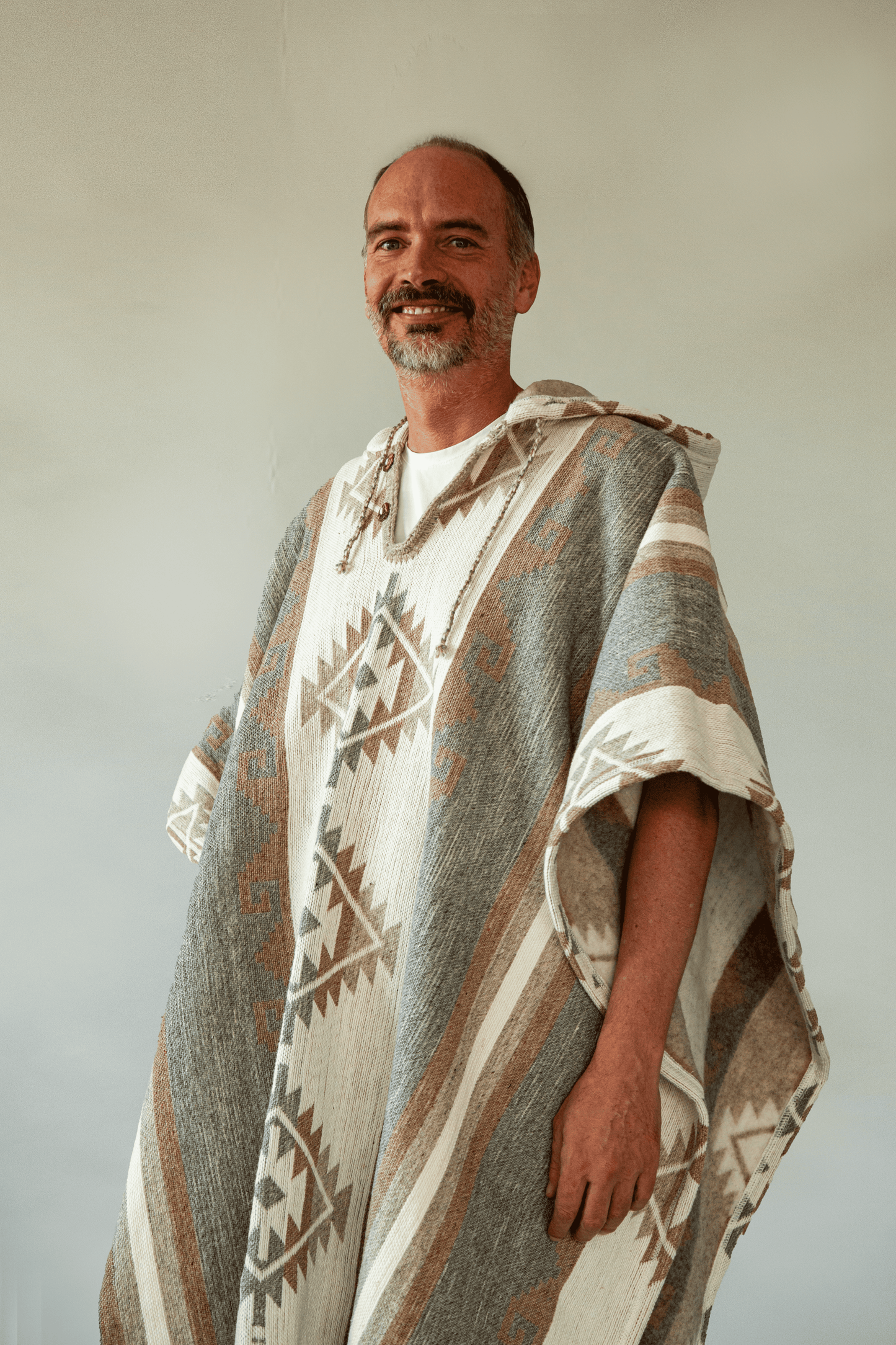 Boho White-Gray Poncho